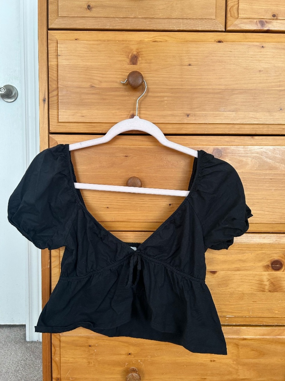 Black Puff Sleeve Peplum Crop Top